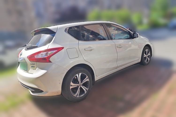 Used Nissan Tiida 2016 1.6L CVT Smart Drive Edition Exterior 5