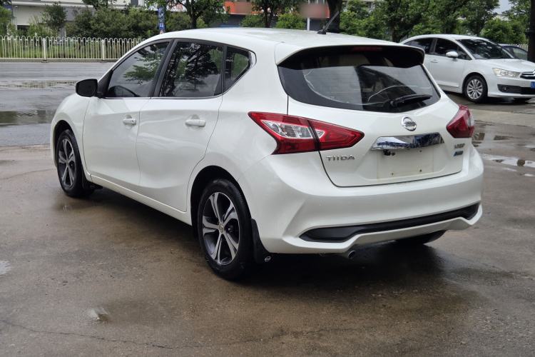 Used Nissan Tiida 2016 1.6L CVT Smart Drive Edition Exterior 6