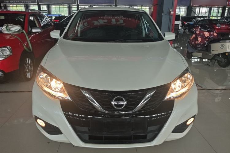 Used Nissan Tiida 2016 1.6L CVT Cool Dynamic Edition Front