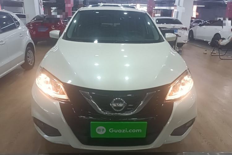Used Nissan Tiida 2016 1.6L CVT Cool Dynamic Edition Front