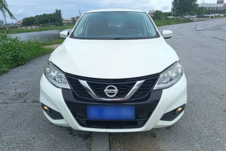Used Nissan Tiida 2016 1.6L Manual Cool Edition Front