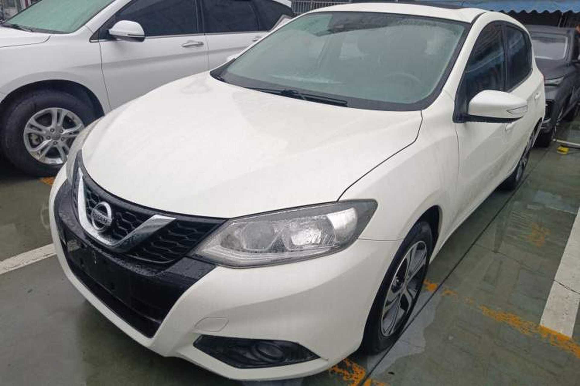 Used Nissan Tiida 2016 1.6L CVT Smart Drive Edition Front Left 45 Deg