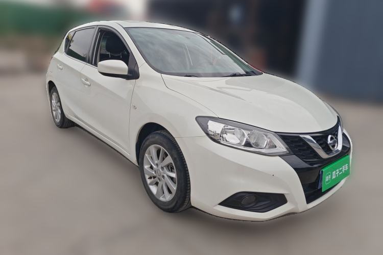 Used Nissan Tiida 2016 1.6L CVT Cool Dynamic Edition Front Right 45 Deg
