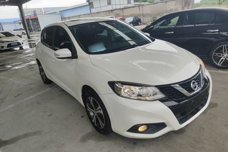Used Nissan Tiida 2016 1.6L CVT Smart Drive Edition Front Right 45 Deg