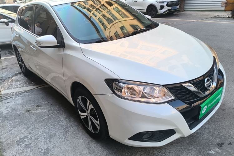 Used Nissan Tiida 2016 1.6L CVT Smart Drive Edition Front Right 45 Deg