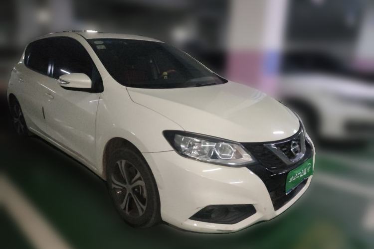 Used Nissan Tiida 2016 1.6L CVT Smart Drive Edition Front Right 45 Deg