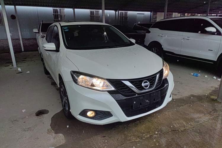 Used Nissan Tiida 2016 1.6L CVT Smart Drive Edition Front Right 45 Deg