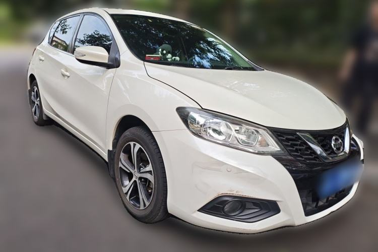 Used Nissan Tiida 2016 1.6L CVT Smart Drive Edition Front Right 45 Deg