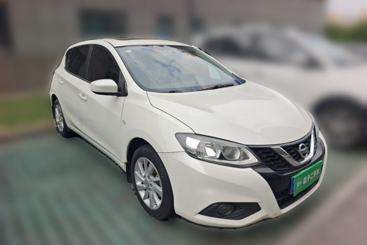 Used Nissan Tiida 2016 1.6L CVT Cool Dynamic Edition Front Right 45 Deg