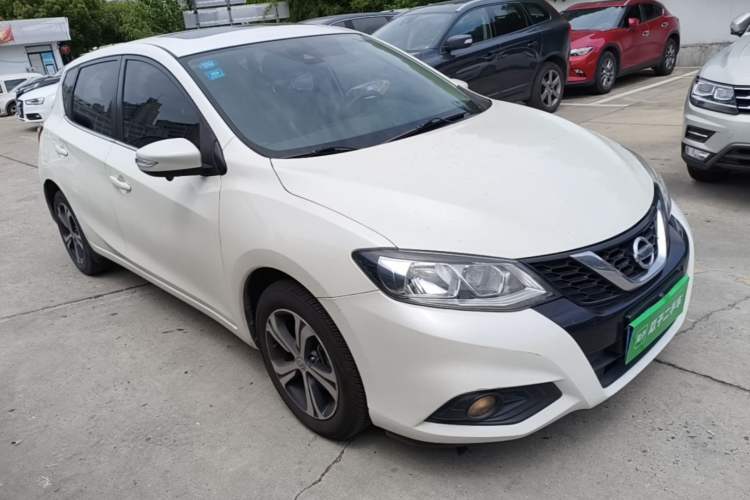 Used Nissan Tiida 2016 1.6L CVT Smart Drive Edition Front Right 45 Deg