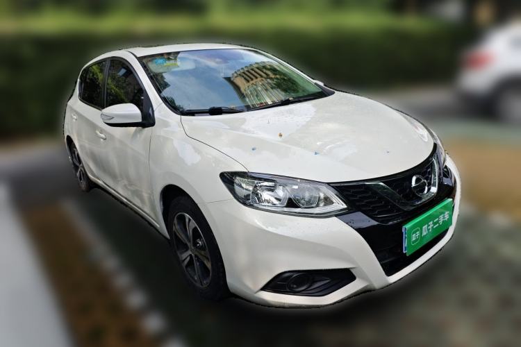 Used Nissan Tiida 2016 1.6L CVT Cool Dynamic Edition Front Right 45 Deg
