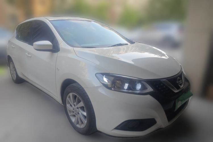 Used Nissan Tiida 2016 1.6L CVT Cool Dynamic Edition Front Right 45 Deg