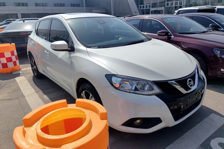Used Nissan Tiida 2016 1.6L CVT Smart Drive Edition Front Right 45 Deg