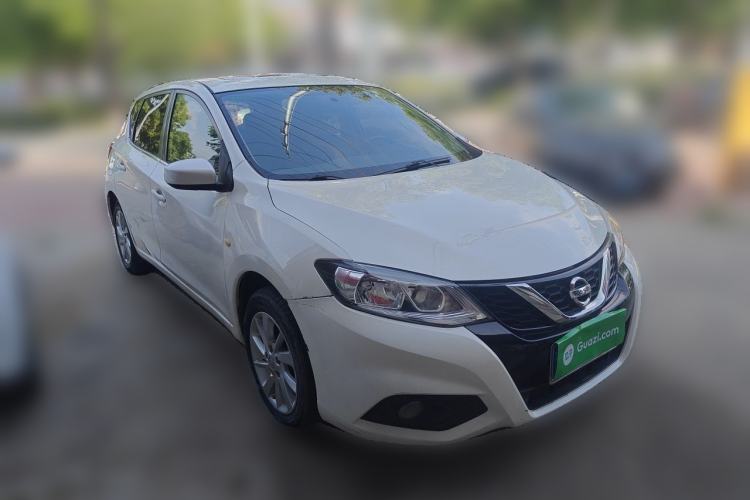 Used Nissan Tiida 2016 1.6L CVT Cool Dynamic Edition Front Right 45 Deg