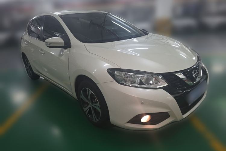 Used Nissan Tiida 2016 1.6L CVT Smart Drive Edition Front Right 45 Deg