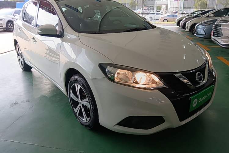 Used Nissan Tiida 2016 1.6L CVT Smart Drive Edition Front Right 45 Deg