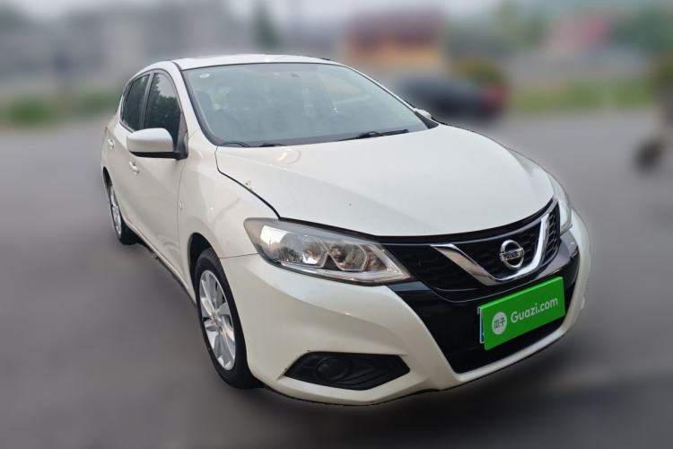 Used Nissan Tiida 2016 1.6L CVT Cool Dynamic Edition Front Right 45 Deg