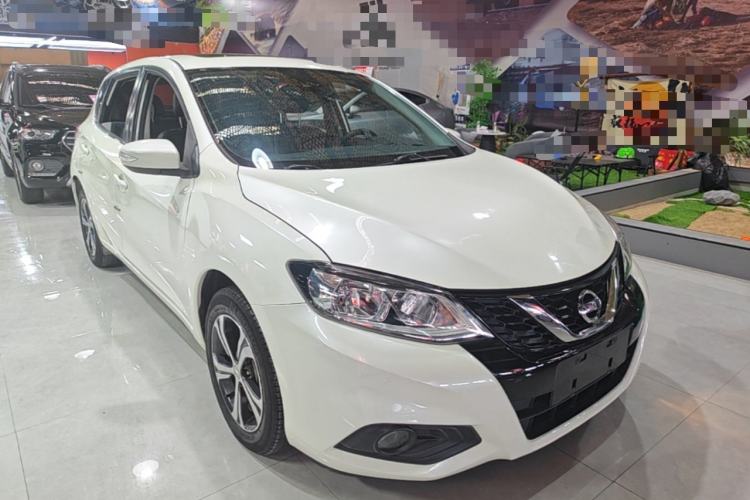Used Nissan Tiida 2016 1.6L CVT Smart Drive Edition Front Right 45 Deg