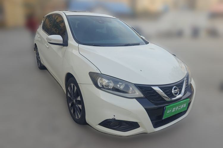 Used Nissan Tiida 2016 1.6L CVT ZhiZun Edition Front Right 45 Deg