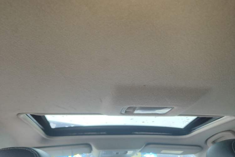 Used Nissan Tiida 2016 1.6L CVT Smart Drive Edition Headliner