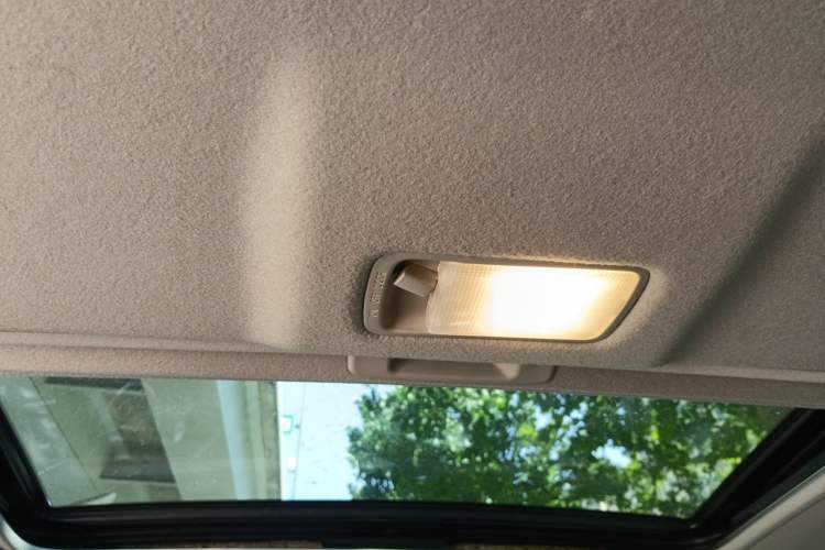 Used Nissan Tiida 2016 1.6L CVT Smart Drive Edition Headliner