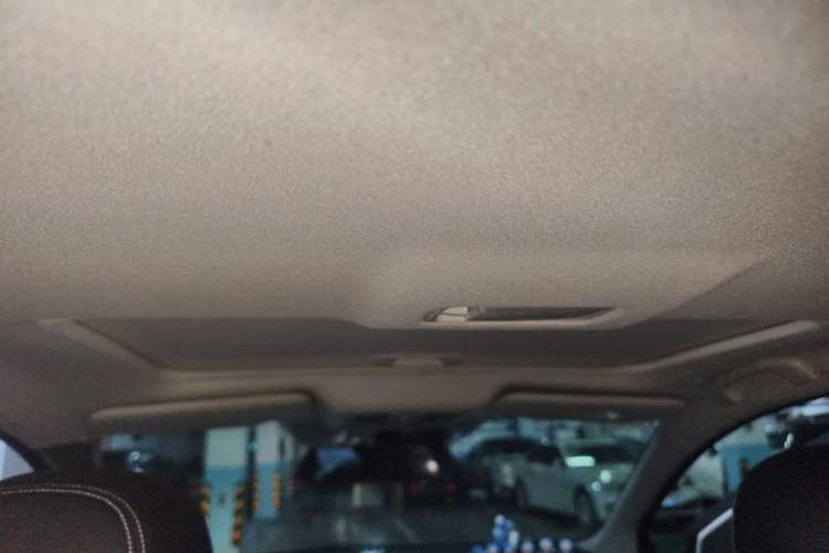 Used Nissan Tiida 2016 1.6L CVT Smart Drive Edition Headliner