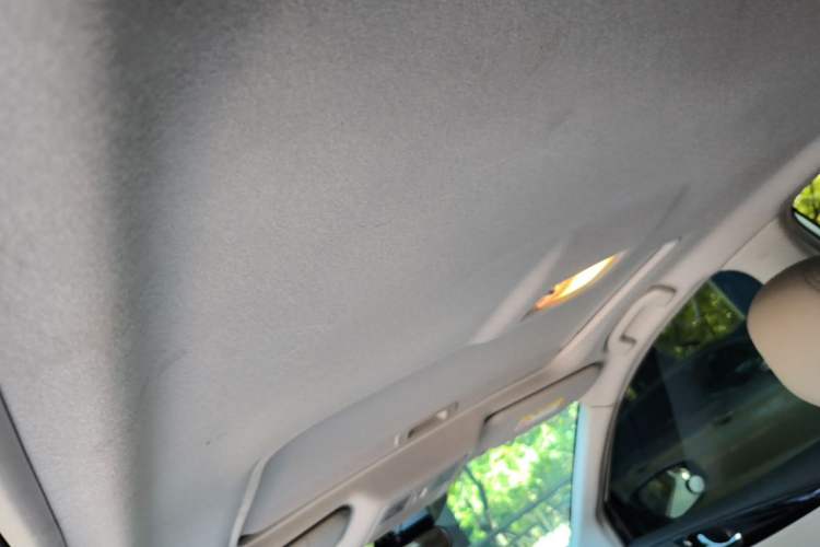 Used Nissan Tiida 2016 1.6L CVT Smart Drive Edition Headliner