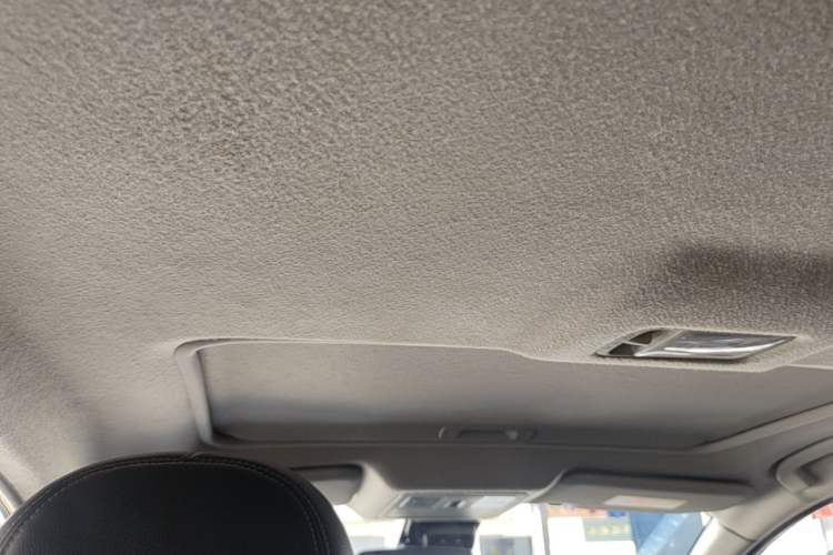 Used Nissan Tiida 2016 1.6L CVT Smart Drive Edition Headliner