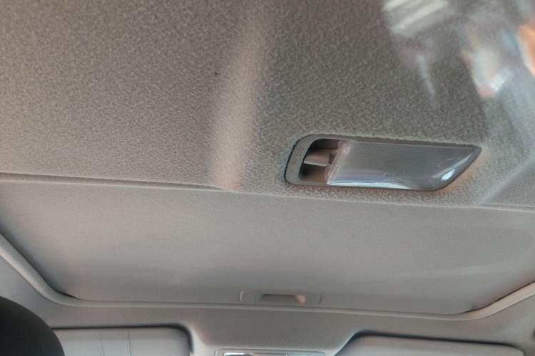 Used Nissan Tiida 2016 1.6L CVT Smart Drive Edition Headliner