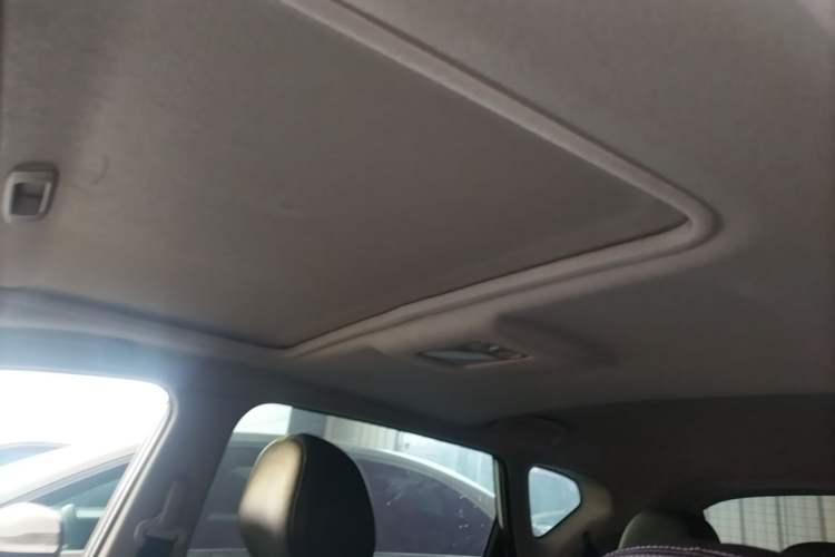 Used Nissan Tiida 2016 1.6L CVT Smart Drive Edition Headliner