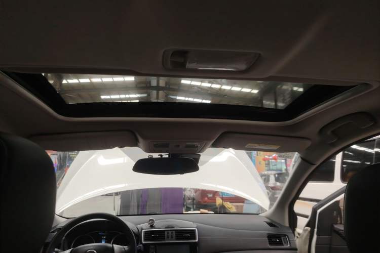 Used Nissan Tiida 2016 1.6L CVT Smart Drive Edition Headliner