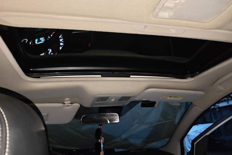 Used Nissan Tiida 2016 1.6L CVT Smart Drive Edition Headliner