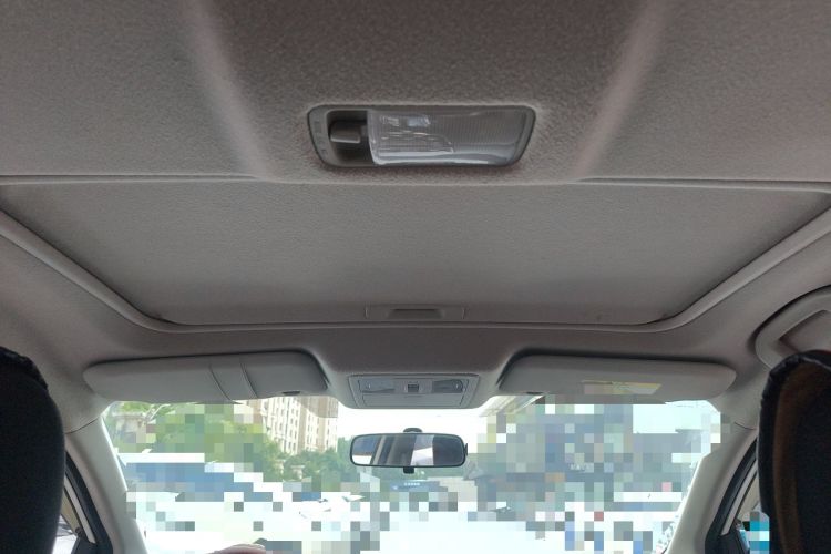 Used Nissan Tiida 2016 1.6L CVT Cool Dynamic Edition Headliner