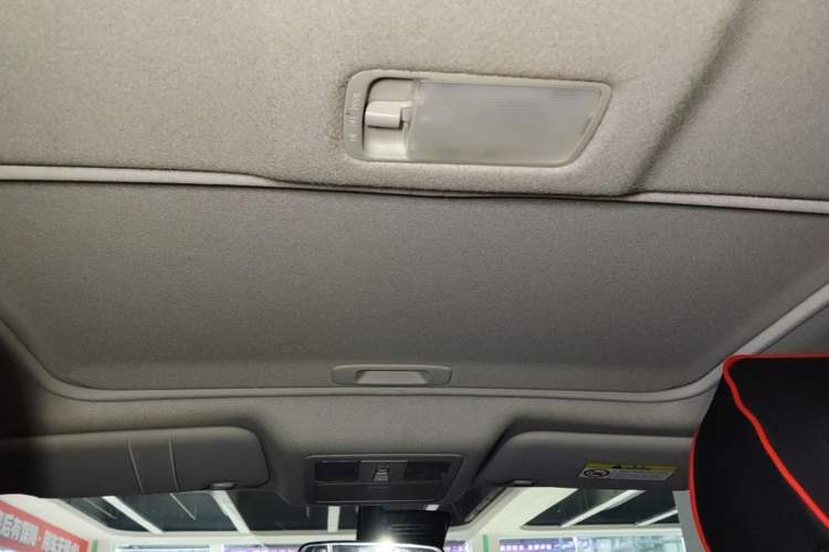 Used Nissan Tiida 2016 1.6L CVT Smart Drive Edition Headliner