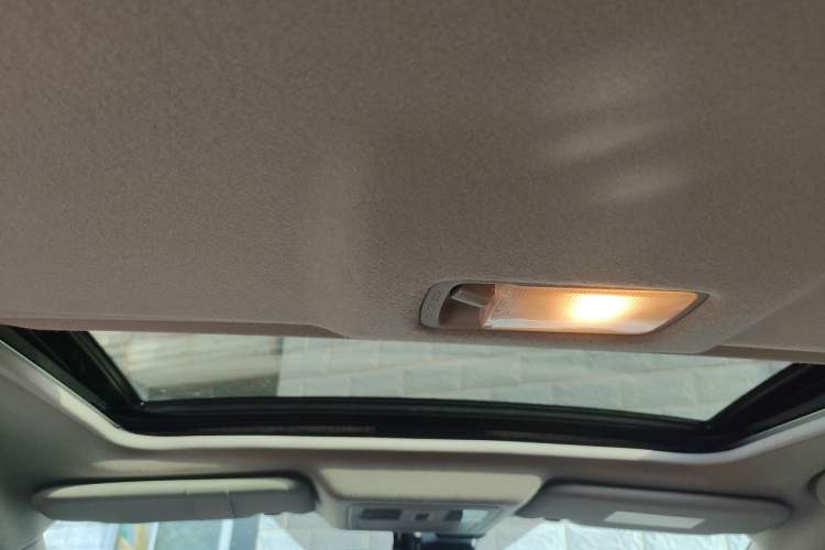 Used Nissan Tiida 2016 1.6L CVT Smart Drive Edition Headliner