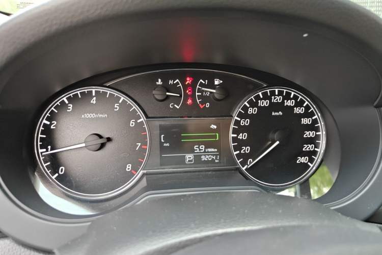 Used Nissan Tiida 2016 1.6L CVT Cool Dynamic Edition Instrument Cluster