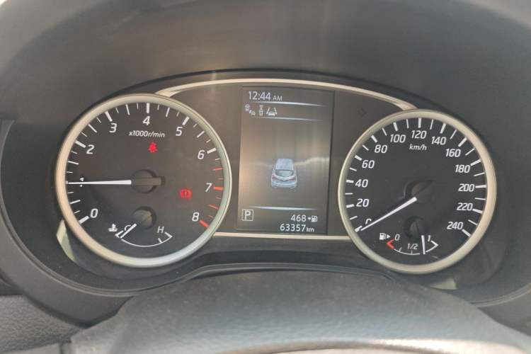 Used Nissan Tiida 2016 1.6L CVT Smart Drive Edition Instrument Cluster