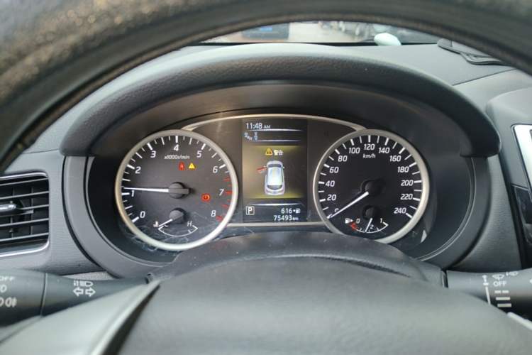 Used Nissan Tiida 2016 1.6L CVT Smart Drive Edition Instrument Cluster