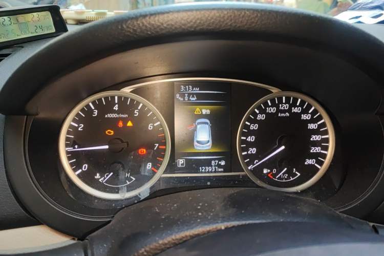 Used Nissan Tiida 2016 1.6L CVT Smart Drive Edition Instrument Cluster