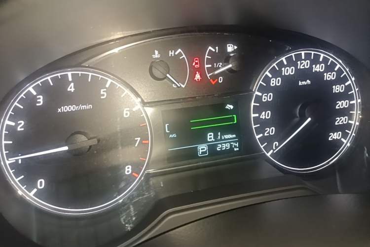 Used Nissan Tiida 2016 1.6L CVT Cool Dynamic Edition Instrument Cluster