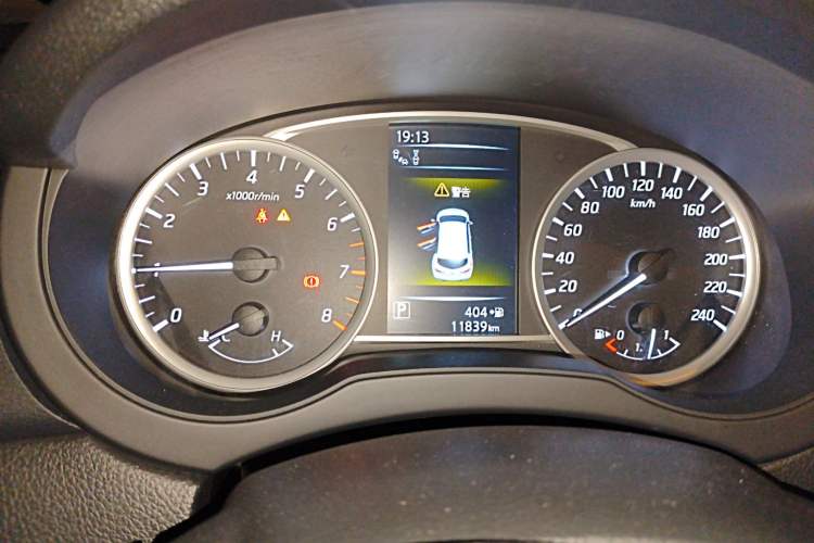 Used Nissan Tiida 2016 1.6L CVT Smart Drive Edition Instrument Cluster