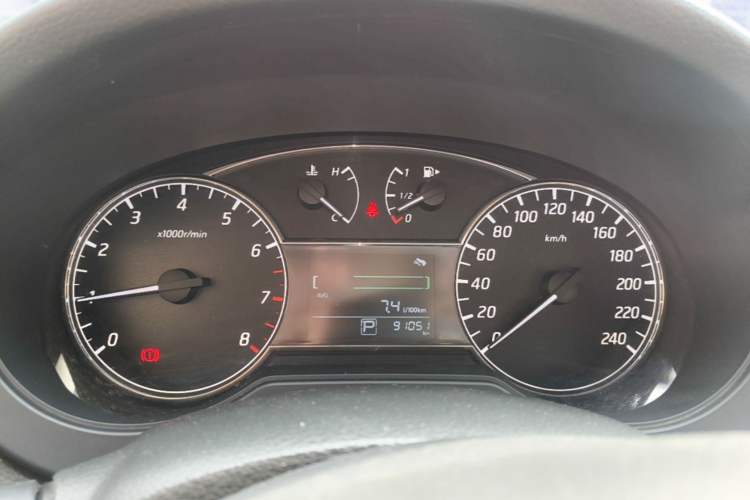 Used Nissan Tiida 2016 1.6L CVT Cool Dynamic Edition Instrument Cluster