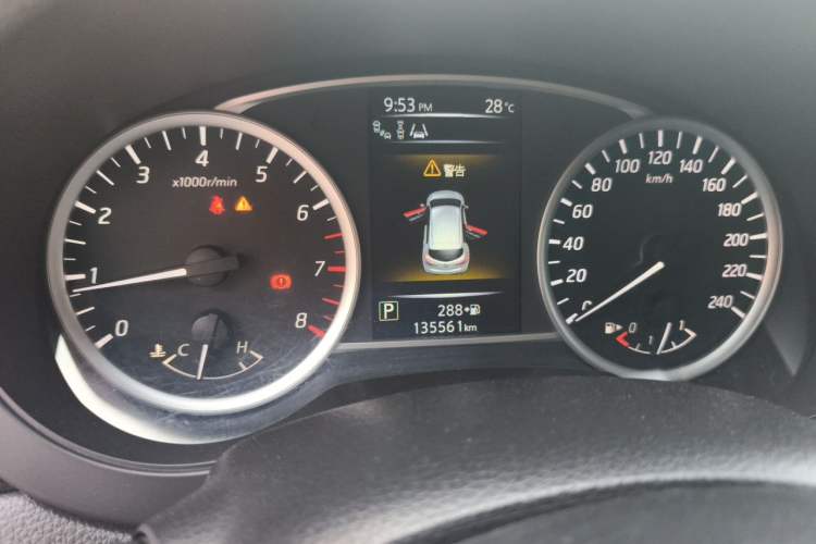Used Nissan Tiida 2016 1.6L CVT ZhiZun Edition Instrument Cluster