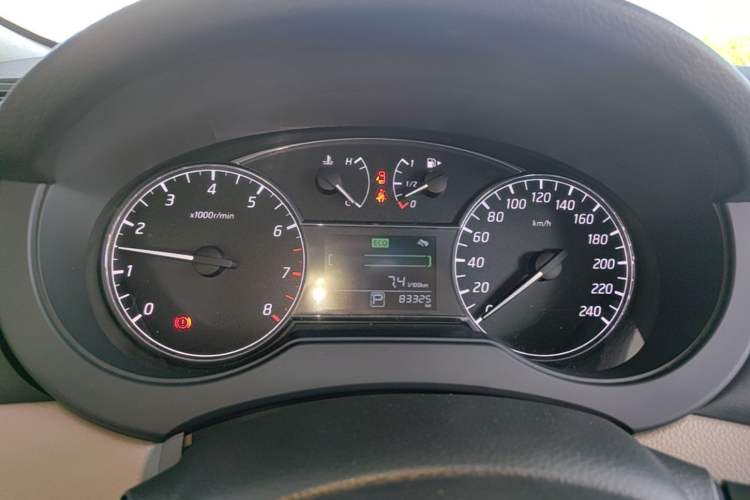 Used Nissan Tiida 2016 1.6L CVT Cool Dynamic Edition Instrument Cluster