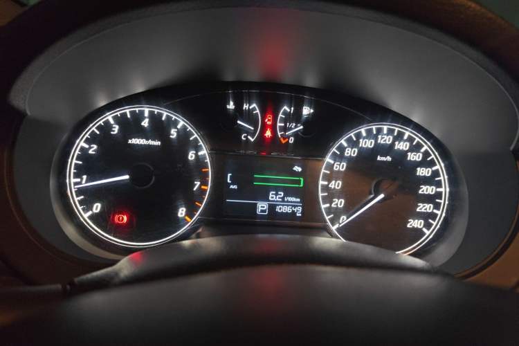 Used Nissan Tiida 2016 1.6L CVT Cool Dynamic Edition Instrument Cluster