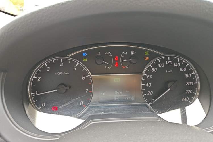 Used Nissan Tiida 2016 1.6L CVT Cool Dynamic Edition Instrument Cluster