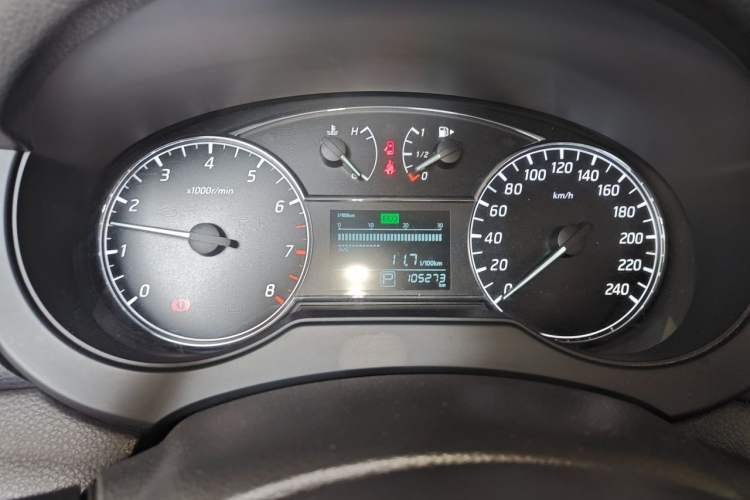 Used Nissan Tiida 2016 1.6L CVT Cool Dynamic Edition Instrument Cluster
