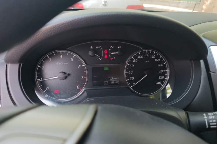 Used Nissan Tiida 2016 1.6L CVT Cool Dynamic Edition Instrument Cluster