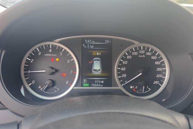 Used Nissan Tiida 2016 1.6L CVT ZhiZun Edition Instrument Cluster