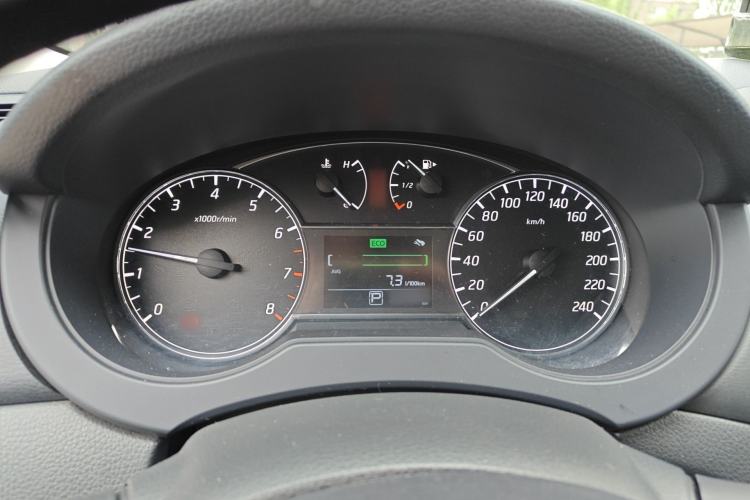 Used Nissan Tiida 2016 1.6L CVT Cool Dynamic Edition Instrument Cluster